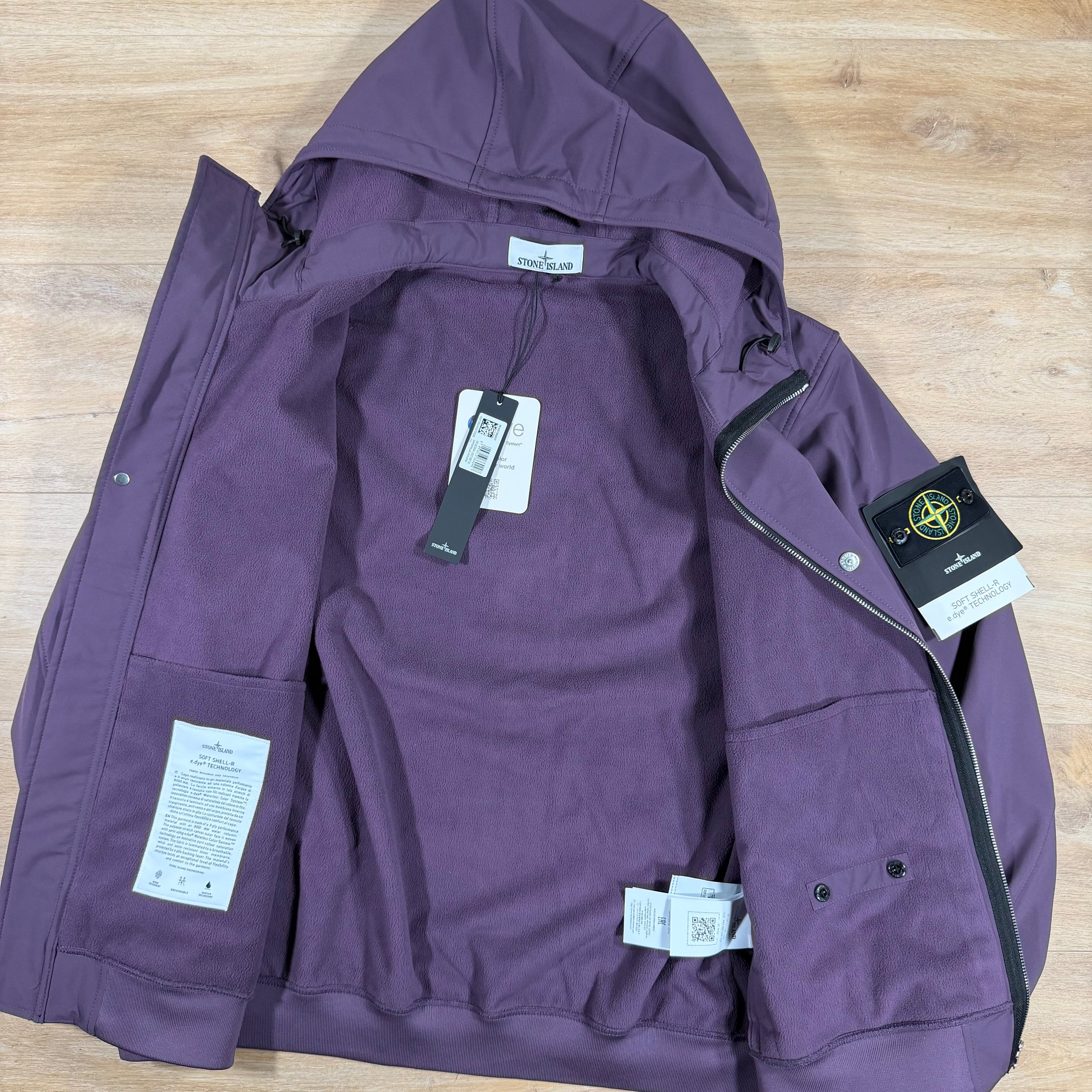 Stone Island Soft Shell-R Jacket in Amaranth