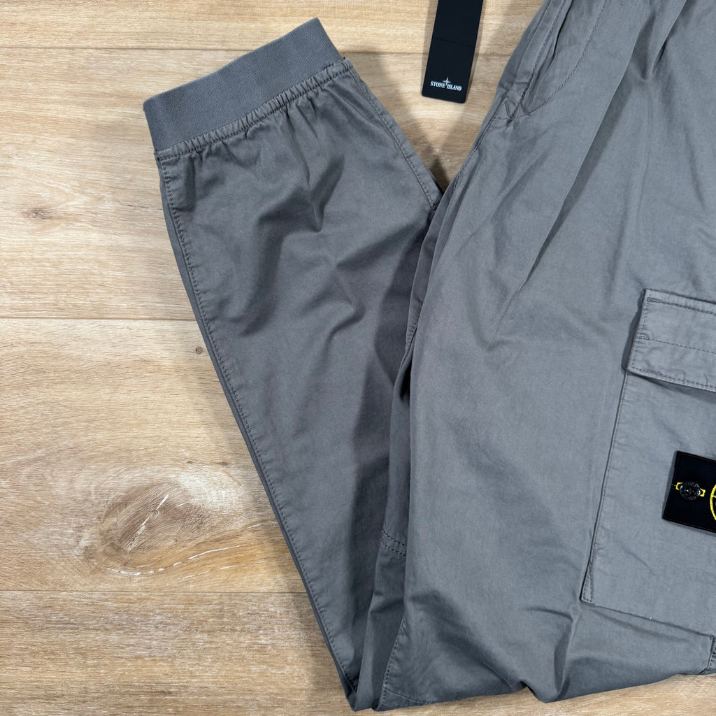 Stone Island Stretch Cargo Pants in Cement