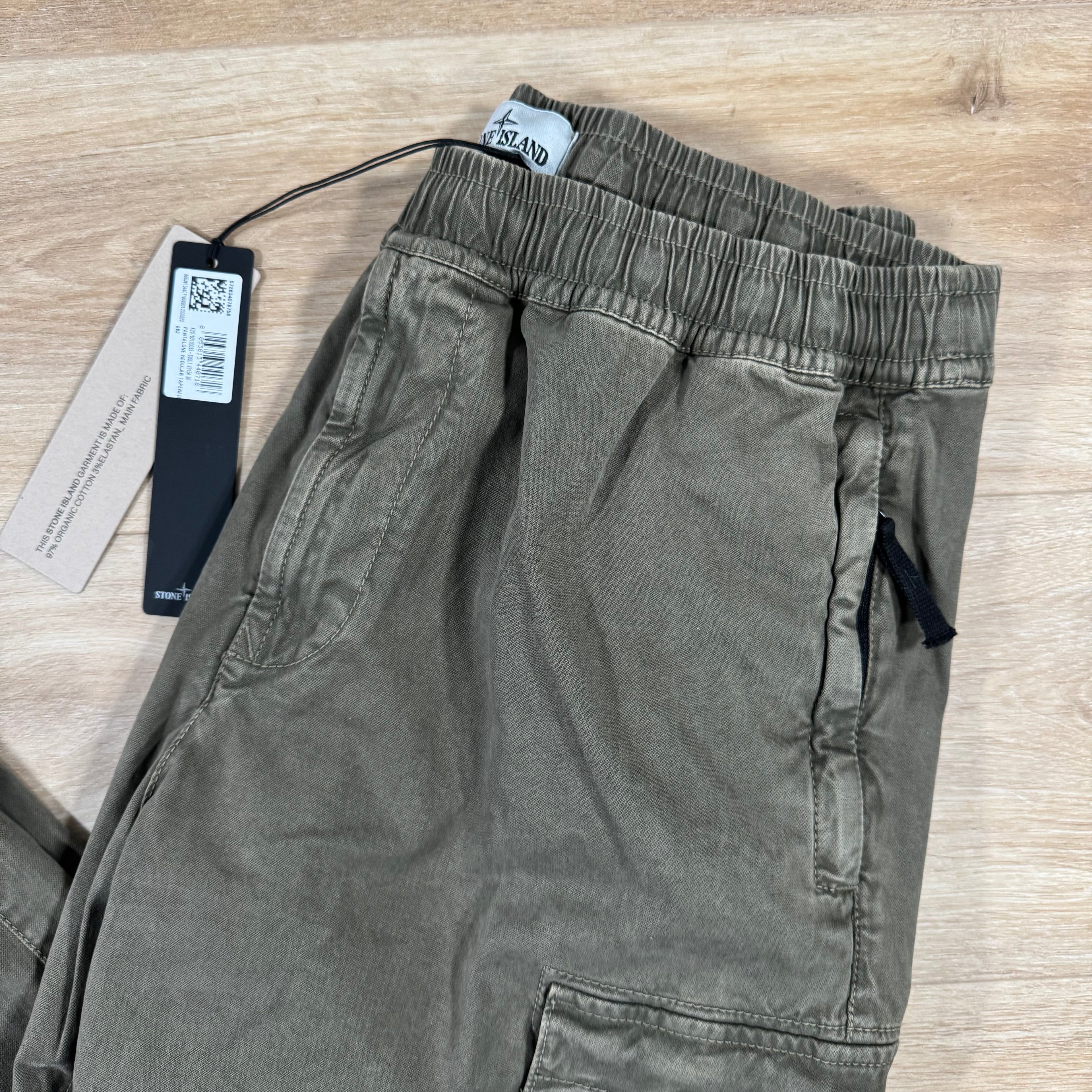Stone Island Stretch Broken Twill Old Effect Cargo Pants in Military Green