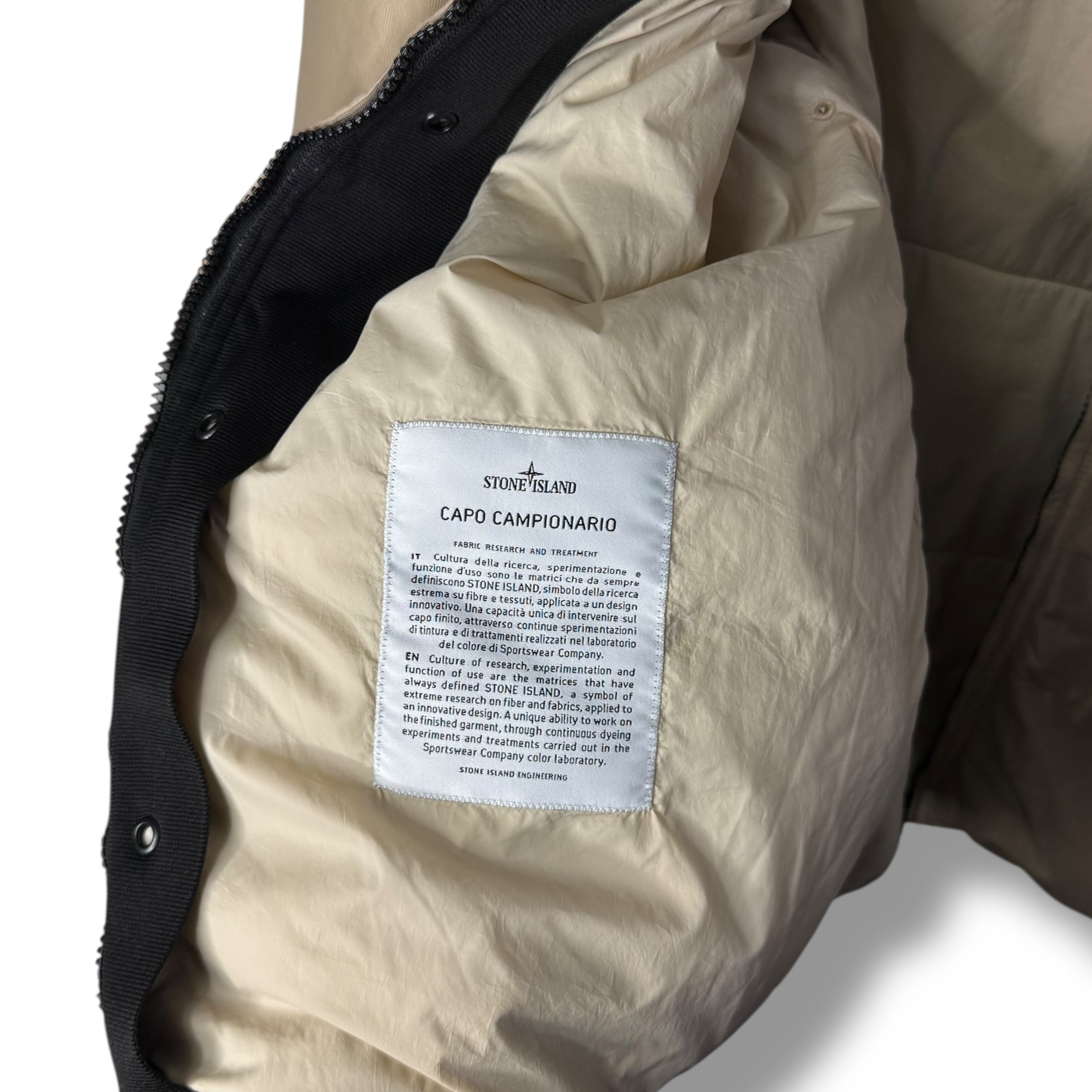 Stone Island Run Proof Nylon Mesh (L, 23”)