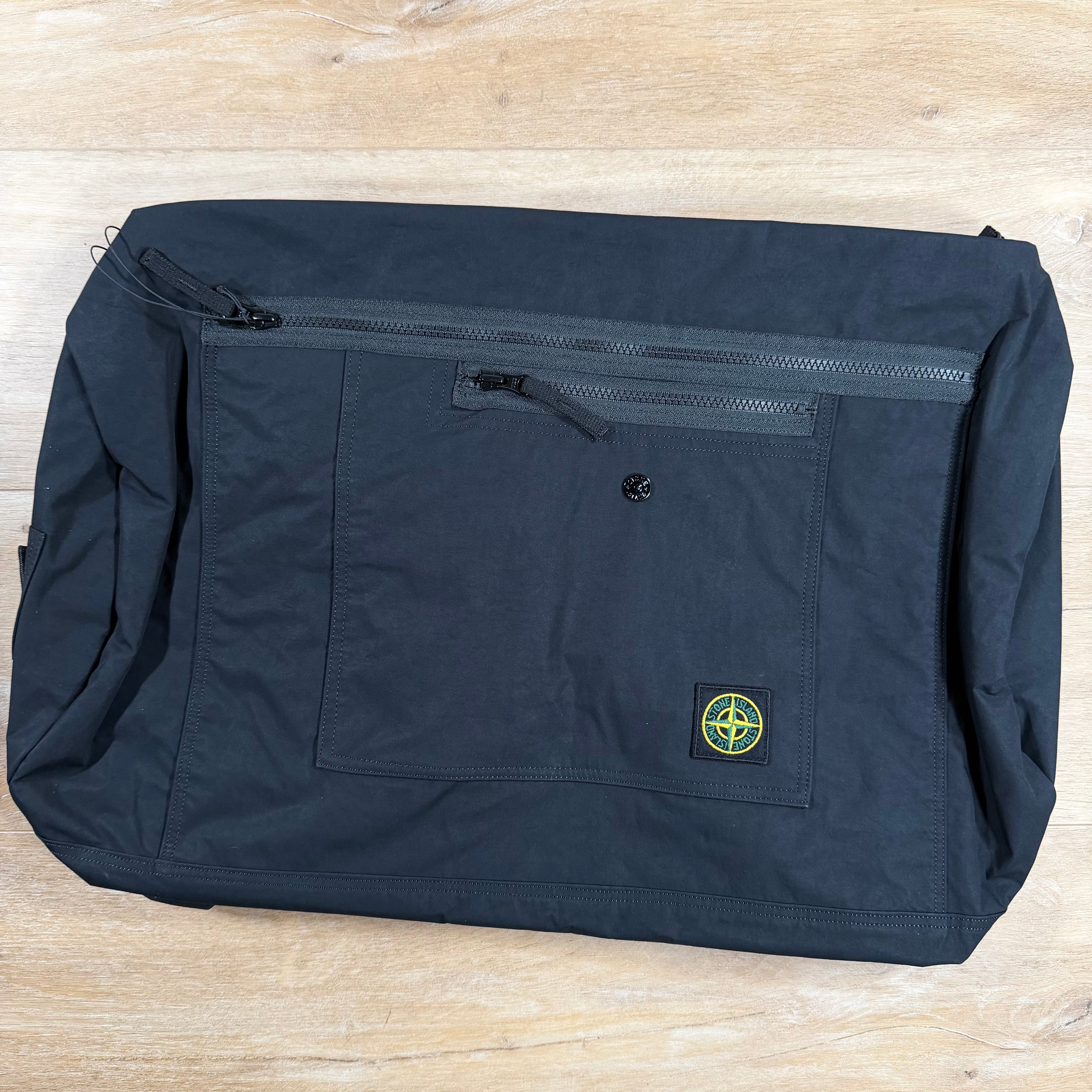 Stone Island Aluminium Tela Duffle Bag in Black