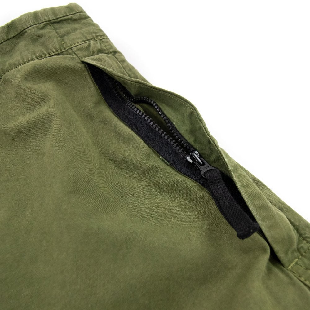 Stone Island L11WA Slim Fit Cargo Shorts In Olive