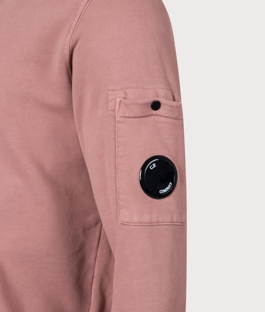 Cp Company Brushed Emerized Resist Dyed Lens Sweatshirt In Cedar Wood