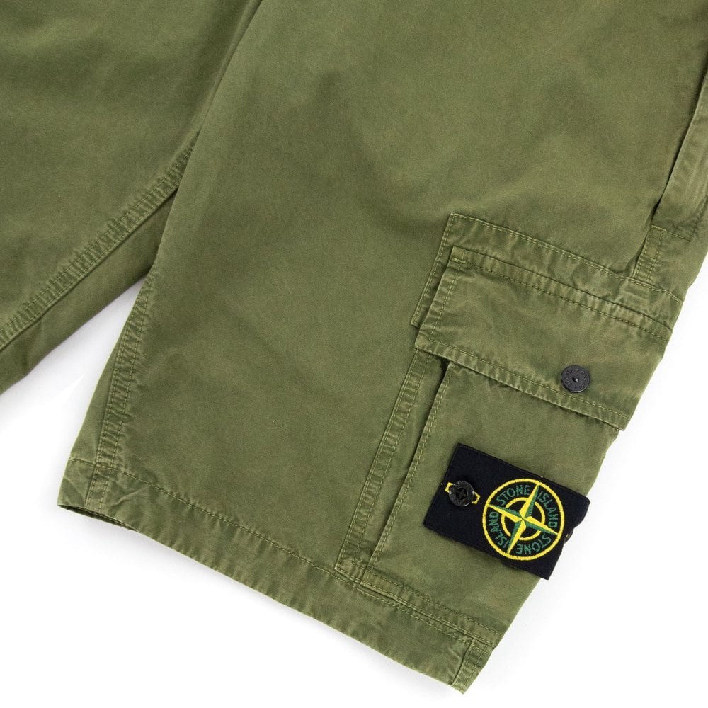 Stone Island L11WA Slim Fit Cargo Shorts In Olive